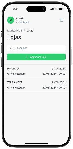 Aplicativo do MarketHUB exibindo a gestão de estoque do minimercado na tela de um celular